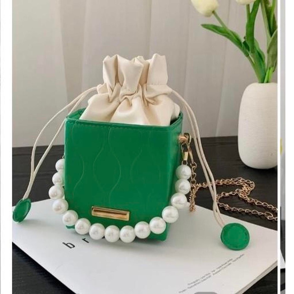 Statement purse: